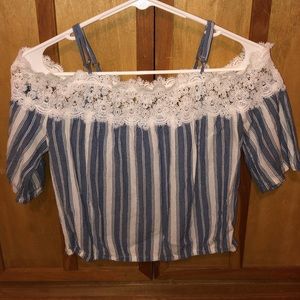 striped Off the shoulder crop top